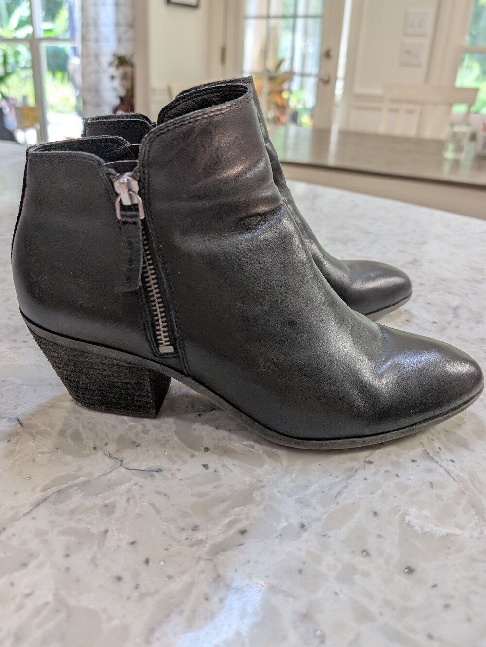 FRYE Judith Double Zip Black Leather Ankle Boots Bootie Sz 8.5 Boho Western